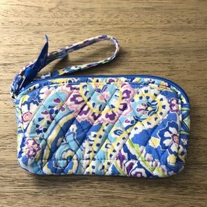 Vera Bradley Wristlet Capri Blue Spring 07 Retired